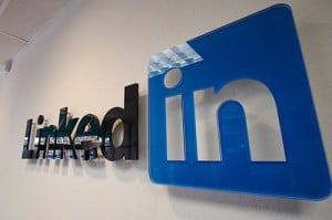 contacts-linkedin-facebook